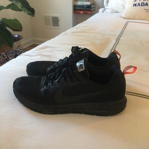 Nike Air Zoom Structure 21 Running Shoes